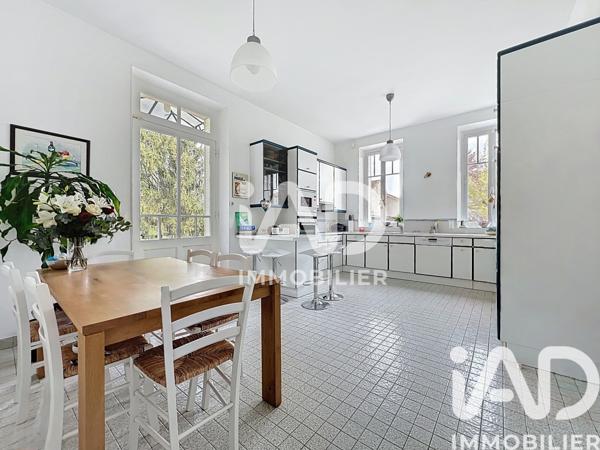 Maison à vendre 9 pièces 266 m² Tournan-en-Brie