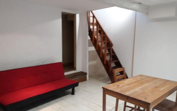 Appartement à louer    2 pièces •  Sisteron