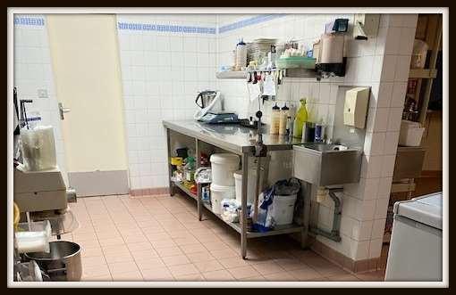 Avranches (50300) AVRANCHES - 7 km Sud d'Avranches- Immeuble + 2 appartements