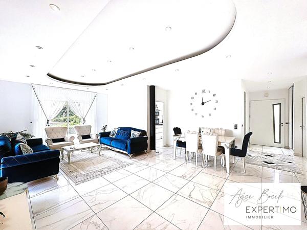 Saint-Pierre-de-Boeuf (42520) A vendre - Maison T7 avec vue dégagée - 5 chambres - terrain arboré