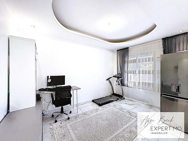 Saint-Pierre-de-Boeuf (42520) A vendre - Maison T7 avec vue dégagée - 5 chambres - terrain arboré