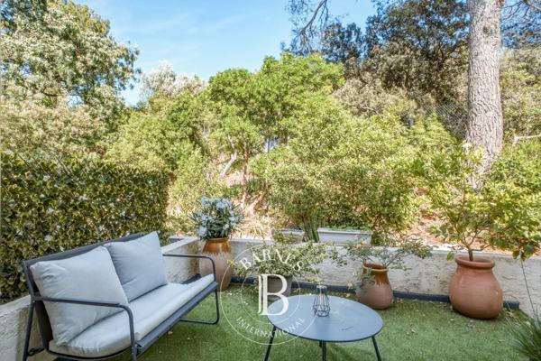 Aubagne, Maison 4 Chambres -  230 m² à vendre