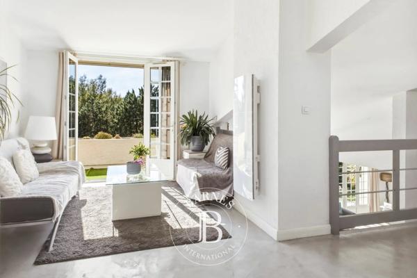 Aubagne, Maison 4 Chambres -  230 m² à vendre