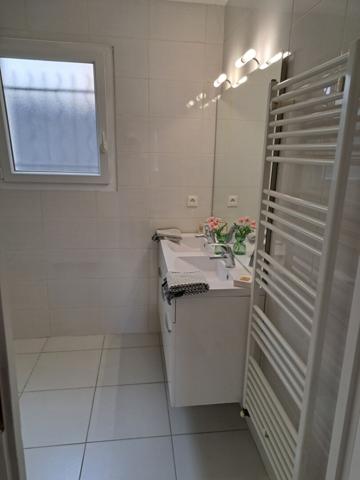 Appartement T3 meublé situé à Thoiry.