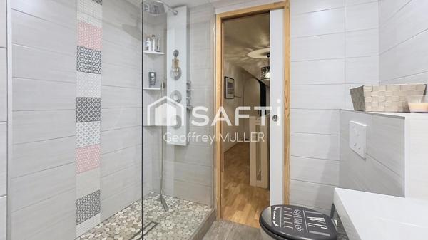 Longère rénovée 140m² proche du bourg d'Elven