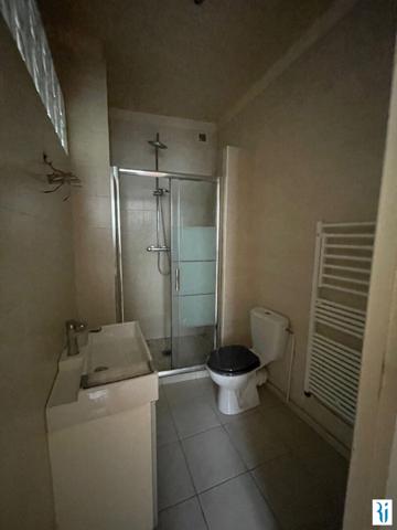 ROUEN à côté de l'HOTEL DE VILLE - F2 de 35,87 m²