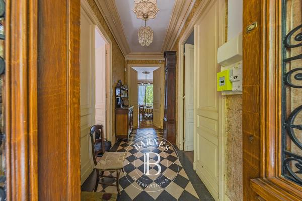 Arcachon, Villa 10 Chambres -  272 m² à vendre