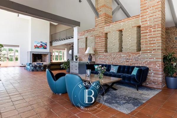 Toulouse, Maison 3 Chambres -  718 m² à vendre