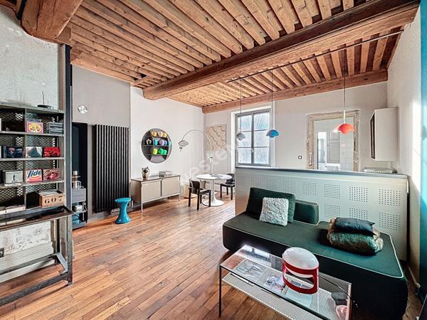 Appartement T3 - Canut - Dernier etage - Ascenseur - Vue degagee - Jardin partage