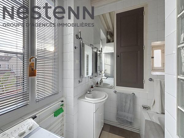 Appartement T3 - Canut - Dernier etage - Ascenseur - Vue degagee - Jardin partage