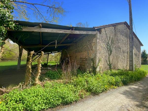 Terrain à vendre    Tocane-Saint-Apre