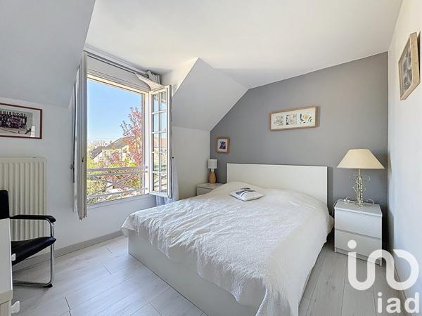 Maison à vendre 5 pièces 160 m² Saint-Rémy-lès-Chevreuse