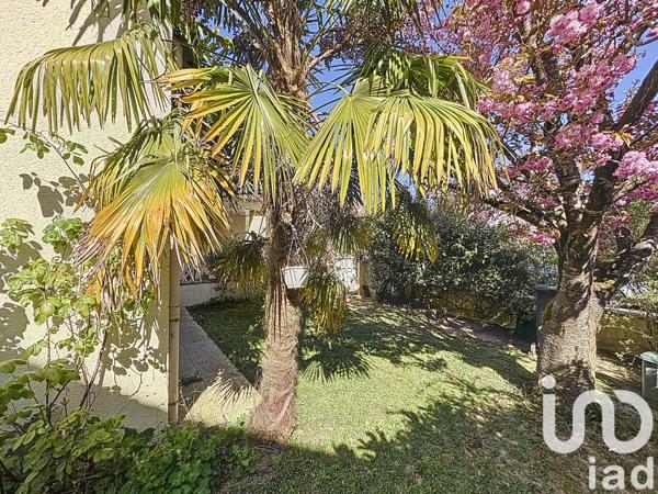 Maison à vendre 5 pièces 160 m² Saint-Rémy-lès-Chevreuse