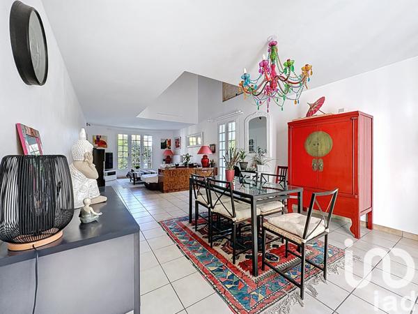 Maison à vendre 5 pièces 160 m² Saint-Rémy-lès-Chevreuse