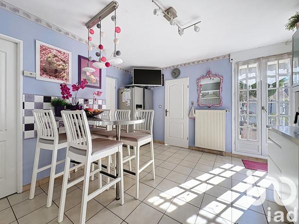 Maison à vendre 5 pièces 160 m² Saint-Rémy-lès-Chevreuse