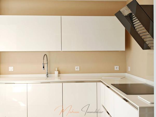 Maison 6 pièces 139m² à vendre à Saint-Genis-Pouilly 01630