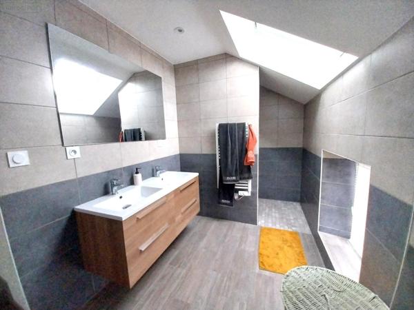 Maison à vendre à Jublains en Mayenne (53160), ref : 53090-886