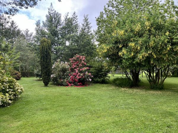 Maison Gommenec H 5 pièce(s) 112 m2