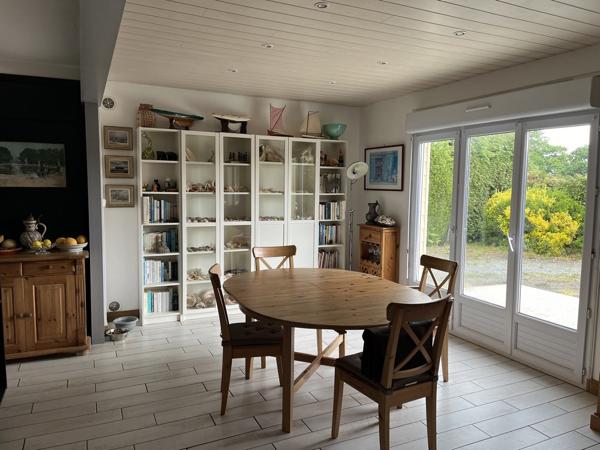 Maison Gommenec H 5 pièce(s) 112 m2