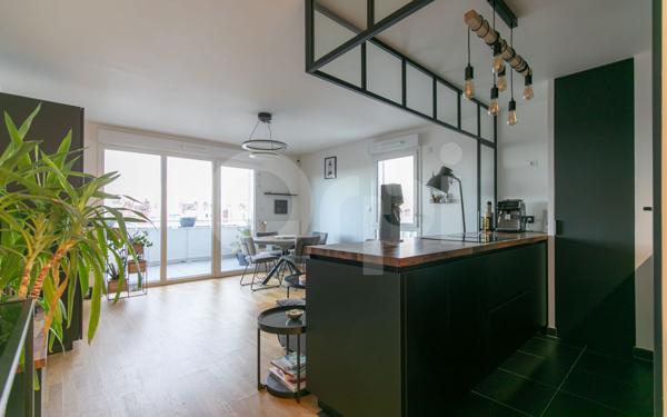 Appartement à vendre    3 pièces • 65,69 m2 Nogent-sur-Marne