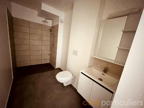 Location Appartement38,41 m² - 1 Pièce - SAINT DENIS (97400)