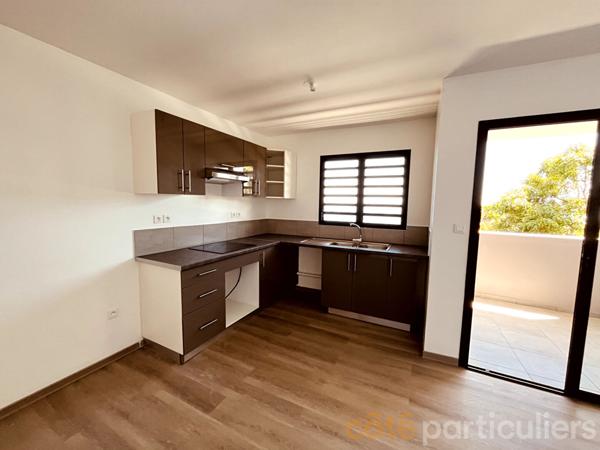 Location Appartement38,41 m² - 1 Pièce - SAINT DENIS (97400)