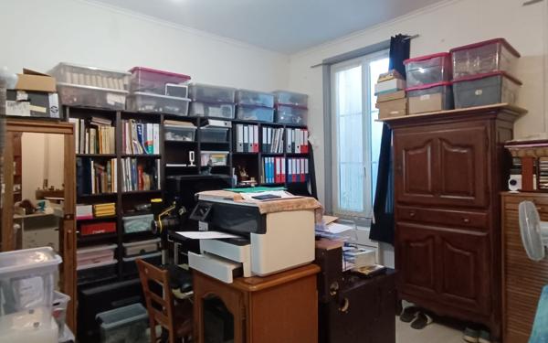 Maison à vendre    10 pièces •  Tonnay-Charente