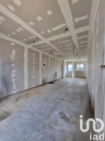 Maison 5 pièces de 81 m² à Vendin-le-Vieil (62880)