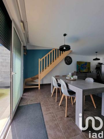 Maison 5 pièces de 81 m² à Vendin-le-Vieil (62880)