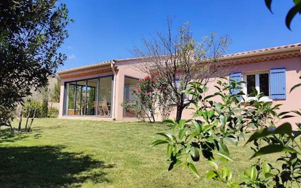 Maison à vendre    5 pièces •  Vedène