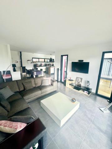 Maison à Dol-de-Bretagne, 35120 - 3 pièces 102m²