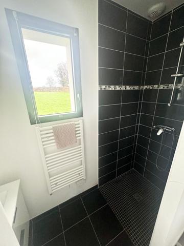 Maison à Dol-de-Bretagne, 35120 - 3 pièces 102m²