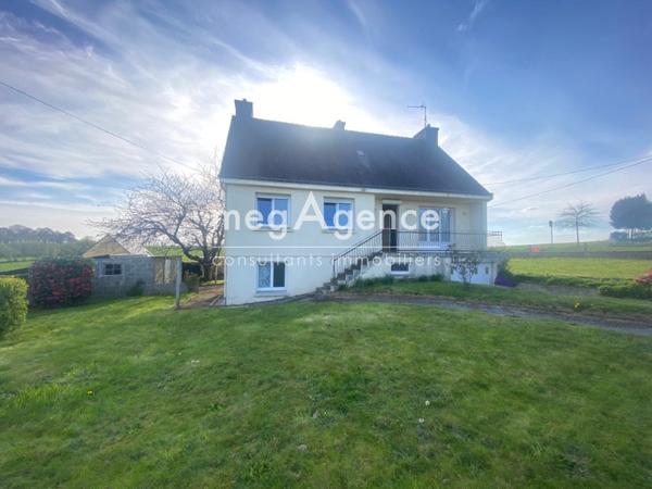 Maison à CLEGUEREC, 56480 - 6 pièces 130m²