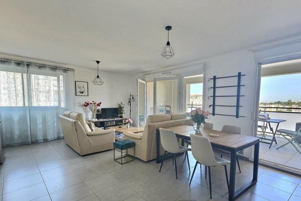 Appartement 13004 Marseille 4 pièce(s) 79.6 m2