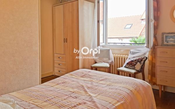 Maison à vendre    6 pièces • 107 m2 Commentry