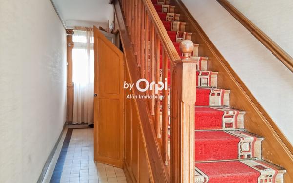 Maison à vendre    6 pièces • 107 m2 Commentry