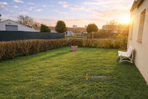 Vente                                                      Maison
                        
                     4 pièces                      73 m2                     à Notre-Dame-de-Monts