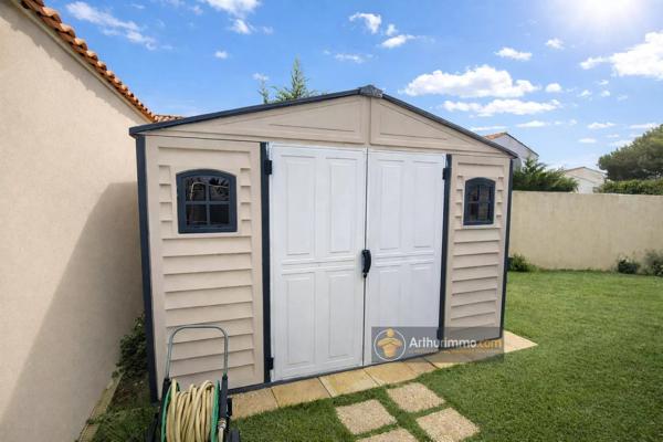 Vente                                                      Maison
                        
                     4 pièces                      73 m2                     à Notre-Dame-de-Monts