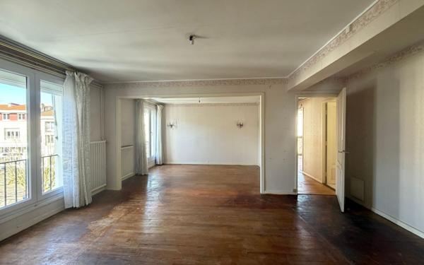 Appartement à vendre    3 pièces •  Royan