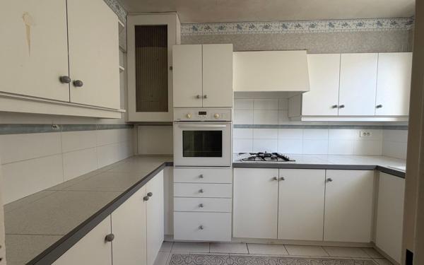 Appartement à vendre    3 pièces •  Royan