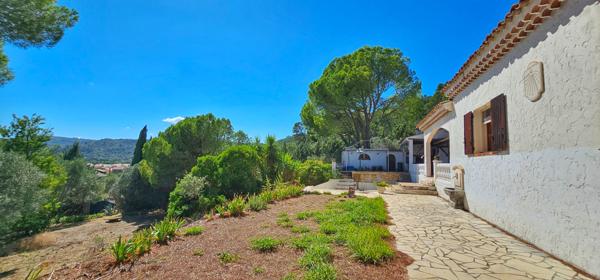 Achat maison près de LE LUC - 8 pièce(s) - 206 m² - 550 000 €