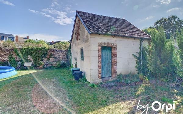 Maison à vendre    7 pièces • 207,13 m2 Marcillat-en-Combraille