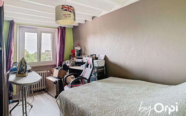 Maison à vendre    7 pièces • 207,13 m2 Marcillat-en-Combraille