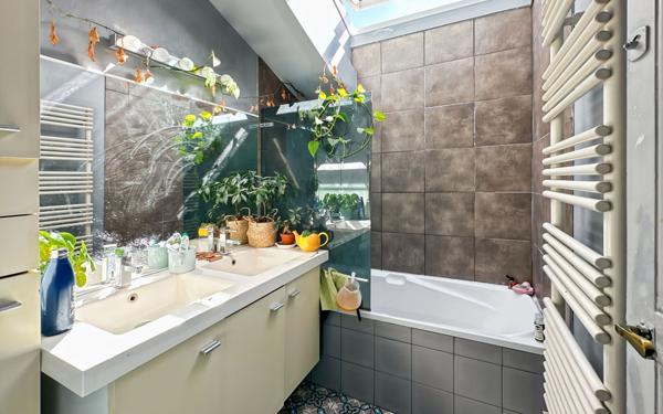 Maison à vendre    6 pièces • 142 m2 Tournon-sur-Rhône