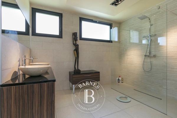 Le Vésinet, Maison 5 Chambres -  320 m² à vendre