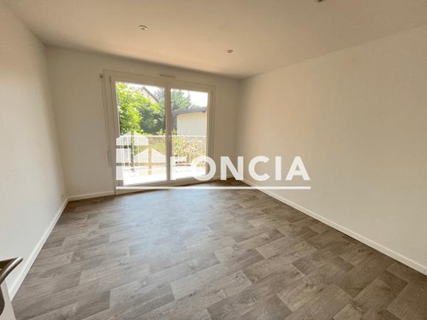Location Appartement 2 pièces 45.33 m² - 59 RUE DU GENERAL DE GAULLE Sarrebourg 57400