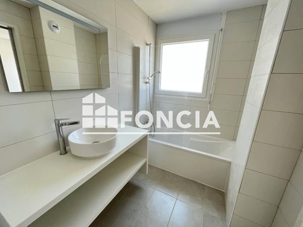 Location Appartement 2 pièces 45.33 m² - 59 RUE DU GENERAL DE GAULLE Sarrebourg 57400