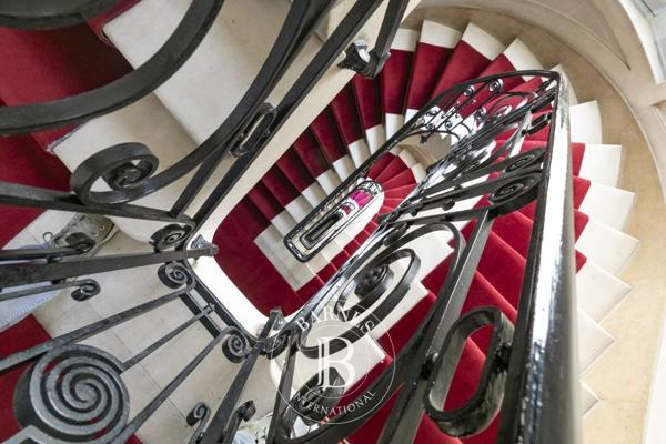 Paris 6ème, Appartement 4 Chambres -  195 m² à vendre