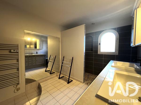Maison à vendre 5 pièces 182 m² Libourne