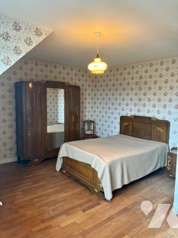 Ensemble immobilier à BARENTON